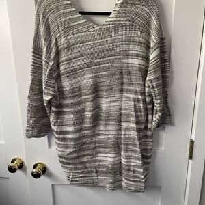 Women’s Express Sweater | size XL